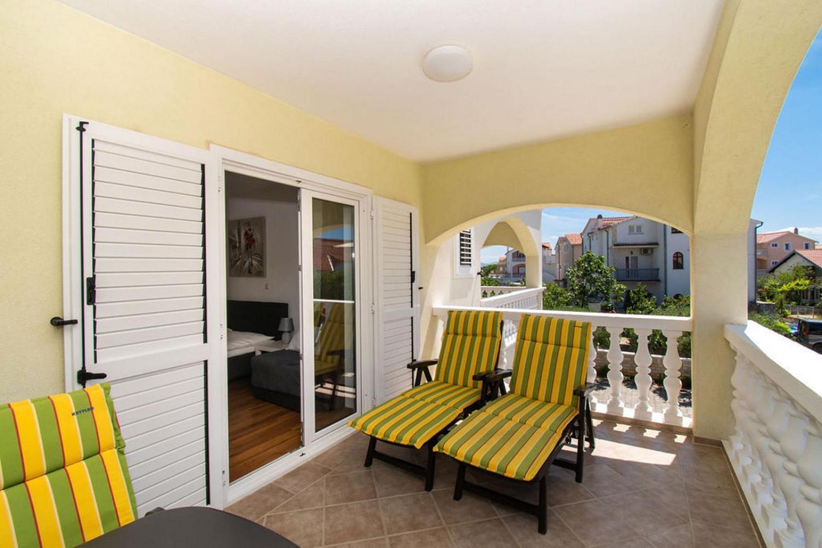 Apartments Kendes Водице Экстерьер фото