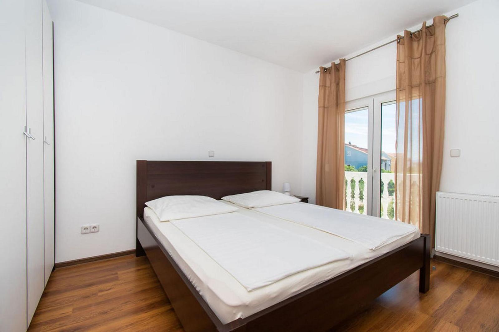 Apartments Kendes Водице Экстерьер фото