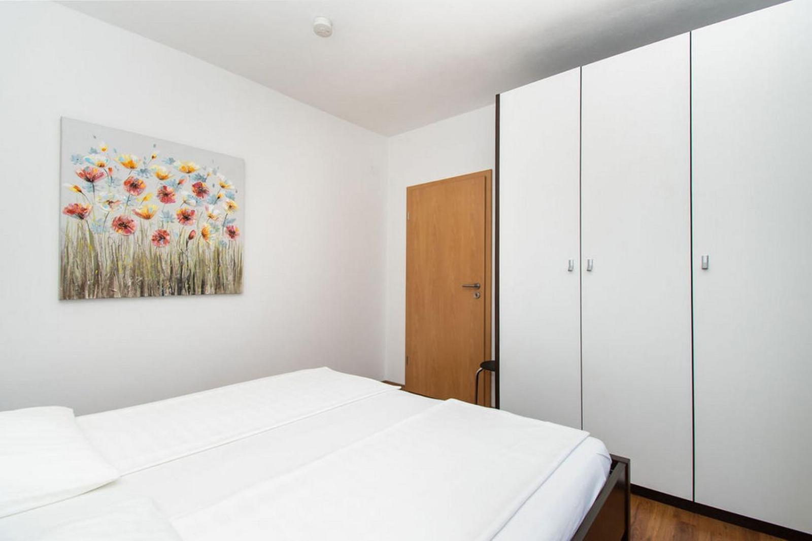 Apartments Kendes Водице Экстерьер фото
