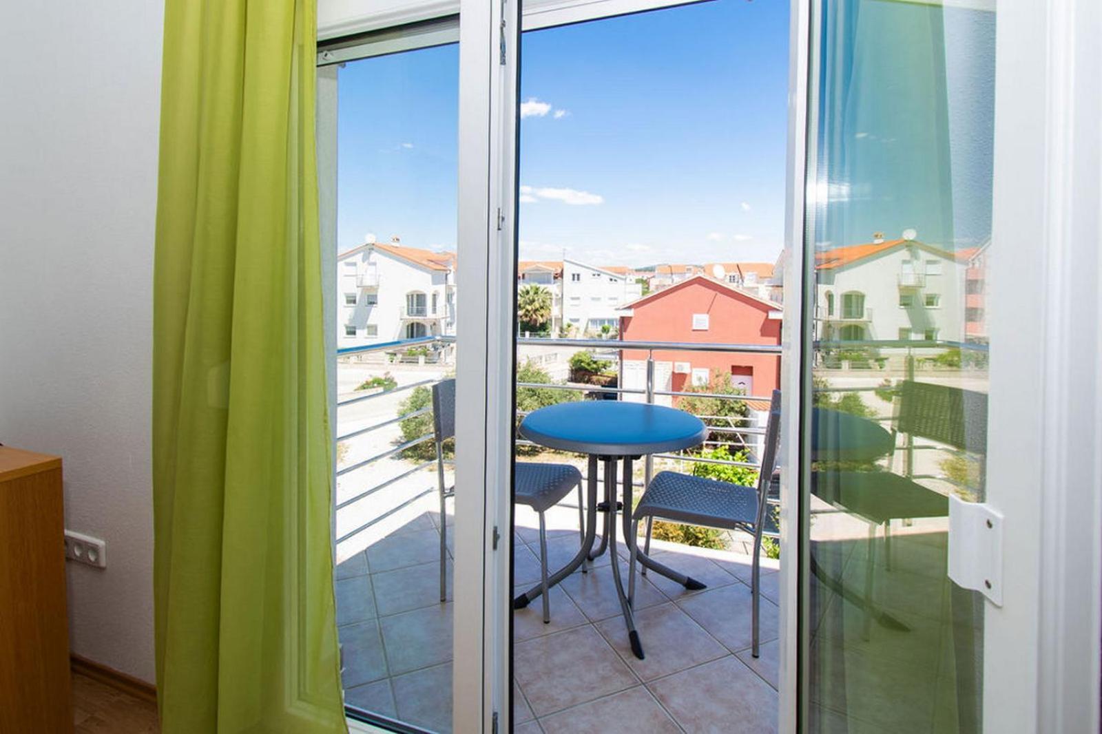 Apartments Kendes Водице Экстерьер фото