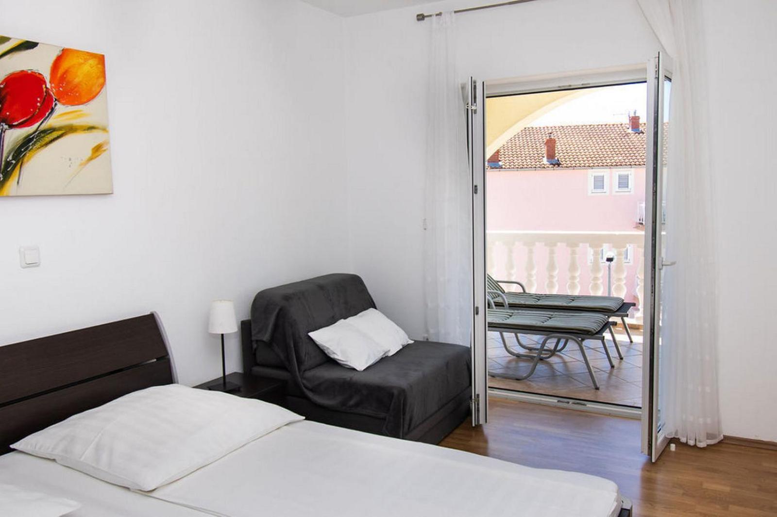 Apartments Kendes Водице Экстерьер фото