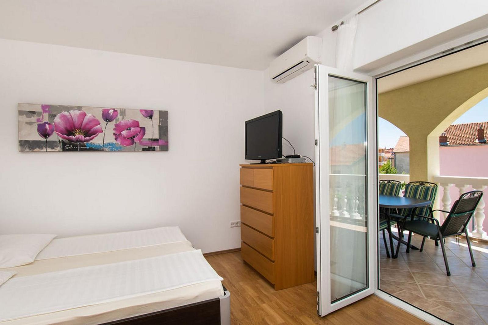 Apartments Kendes Водице Экстерьер фото