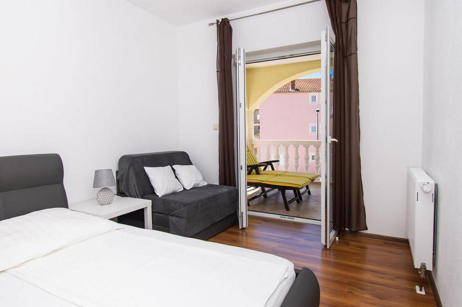 Apartments Kendes Водице Экстерьер фото