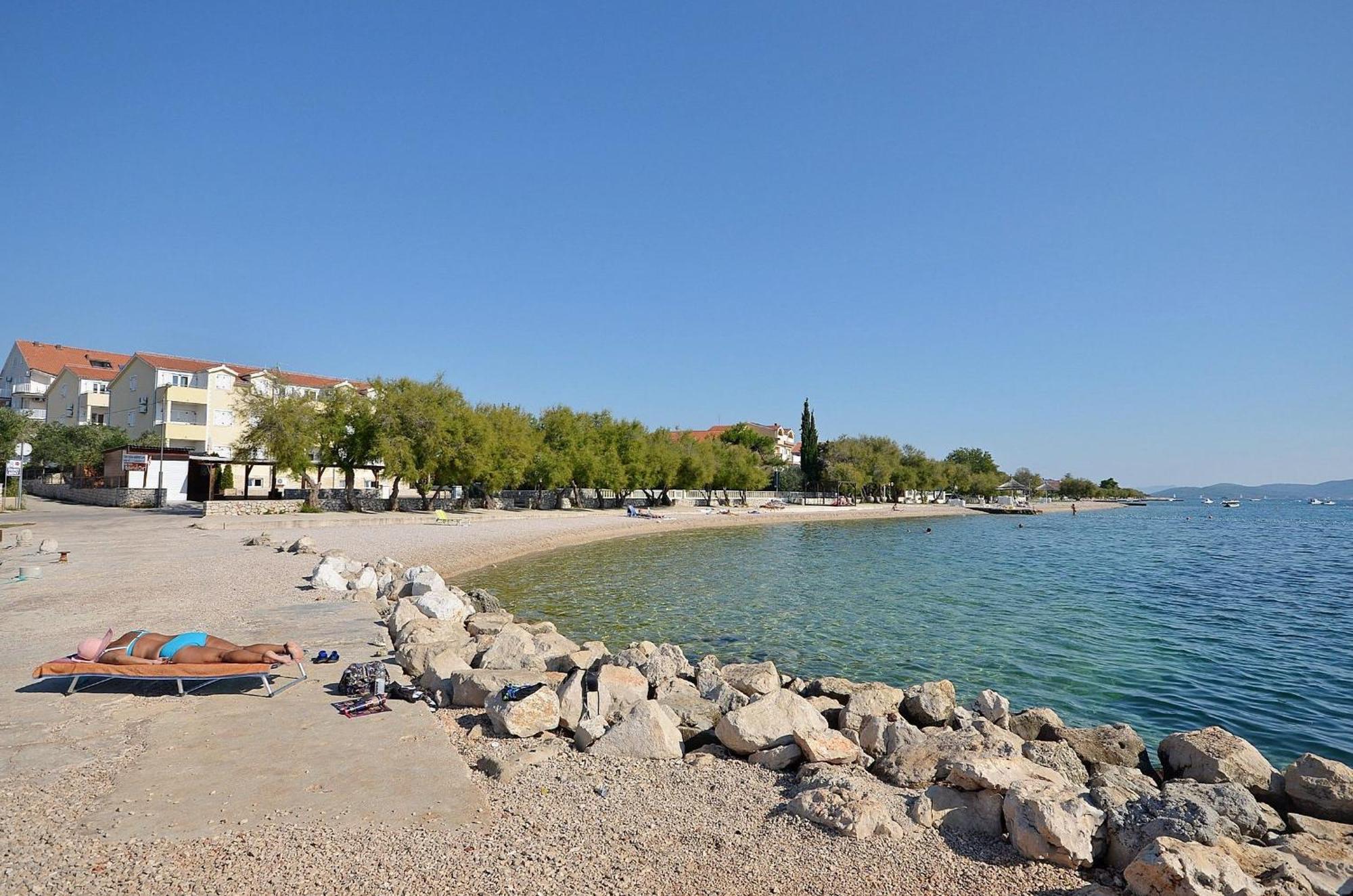 Apartments Kendes Водице Экстерьер фото