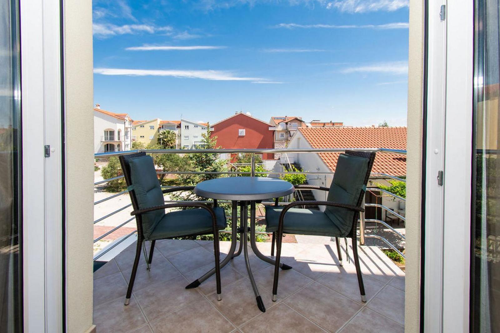 Apartments Kendes Водице Экстерьер фото